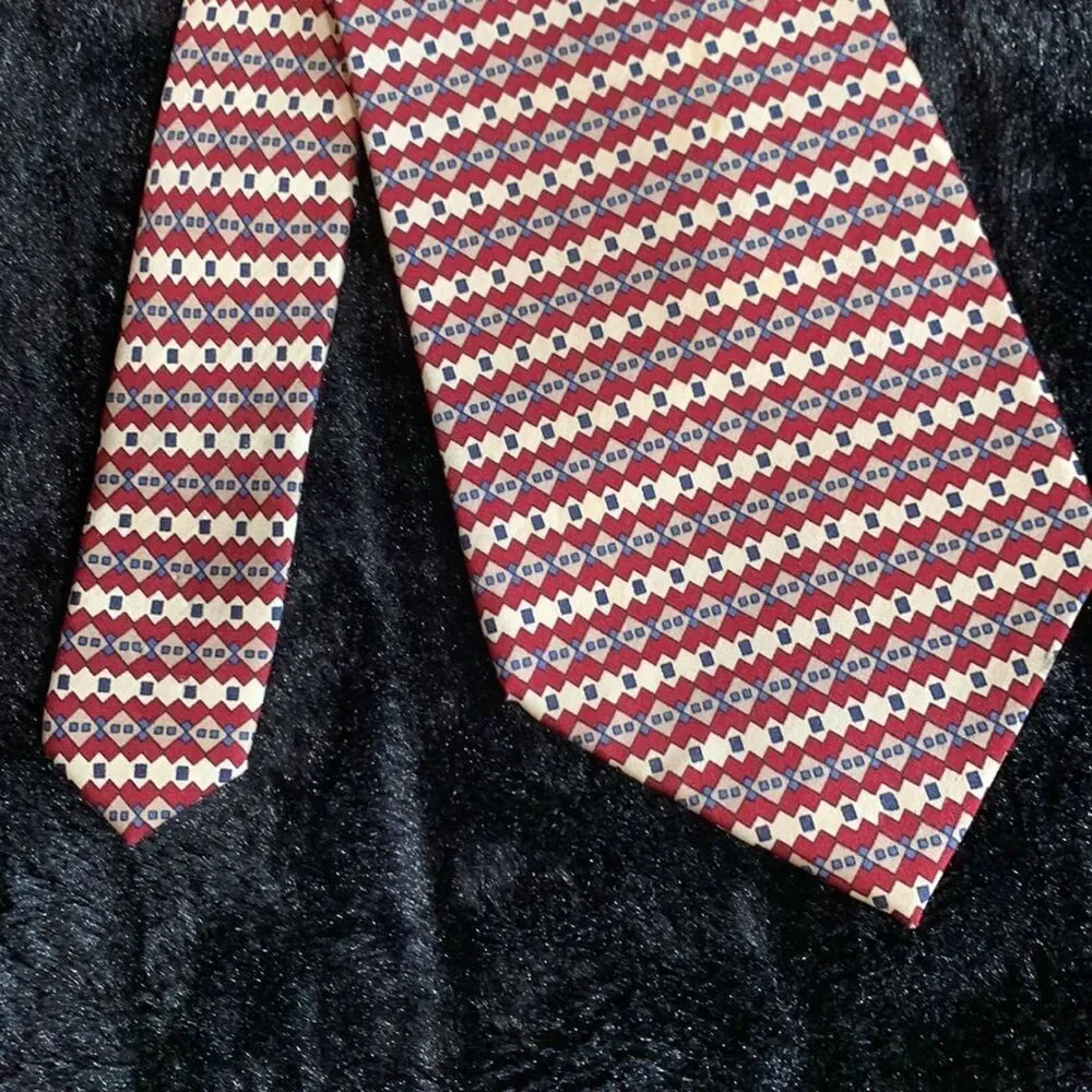 Sinsabang Pure Silk Tie in Cream, Blue and Red